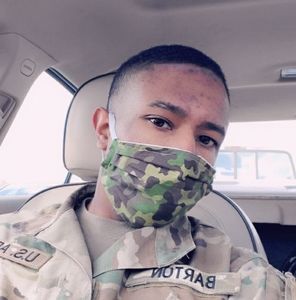 Meet your Posher, Erick